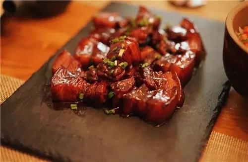 肥而不膩 豬肉這種經(jīng)典吃法百吃不厭！